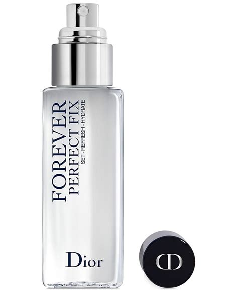 Dior makeup setting mist